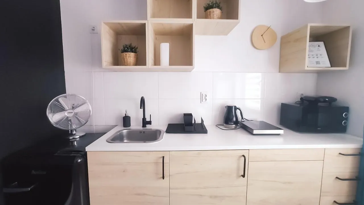 Na Szaniec 17 By Homeprime Krakow 0*,  Poland
